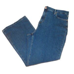 Lauren Conrad 22W Plus Size Blue Denim Super High-Rise Flare Jeans - NWT